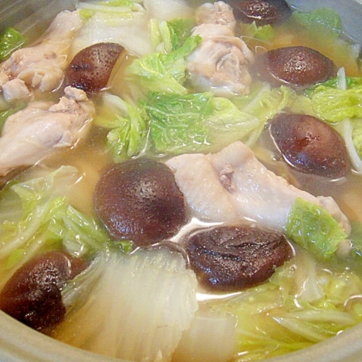 鶏手羽元と白菜しいたけのシンプル鍋 レシピ 作り方 By Mint74 楽天レシピ